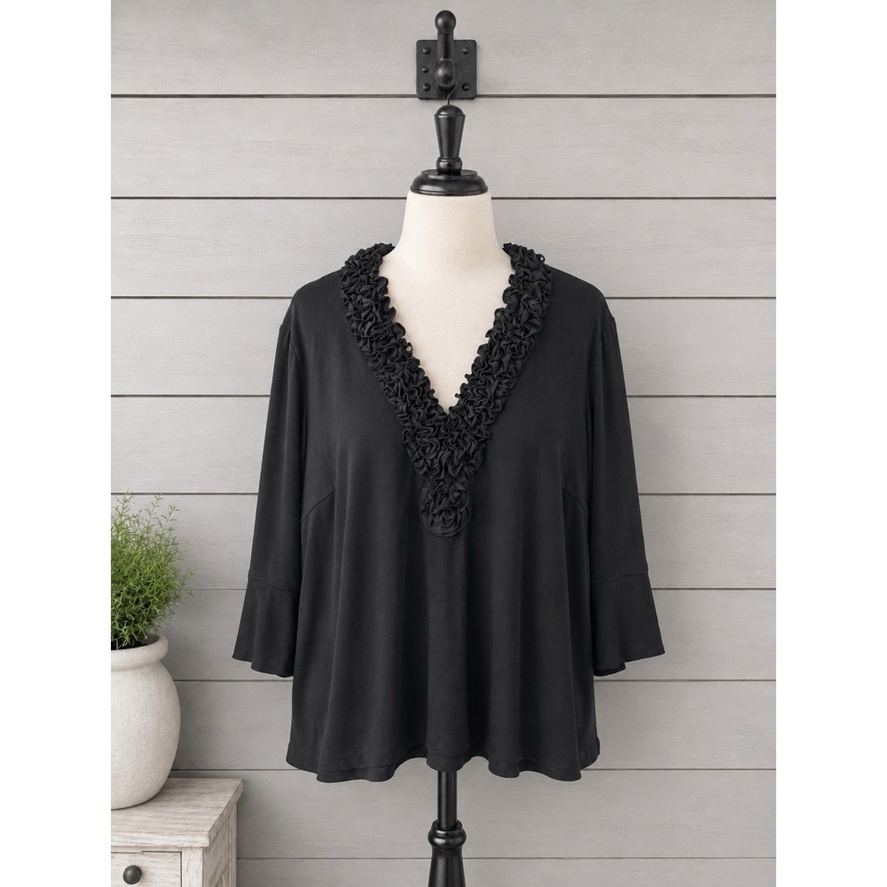 Adrianna Papell Evening Special Occasion Top 1X Ruffled V-Neck Black Stretch